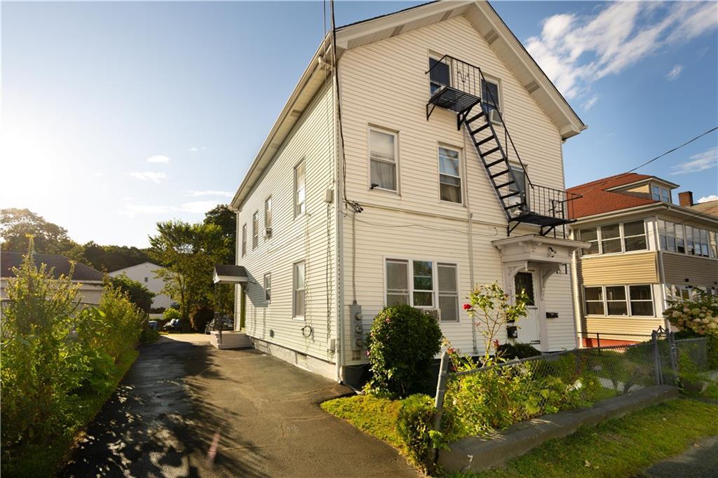 804 Smithfield Avenue, Lincoln, 罗得岛 02865, 美国