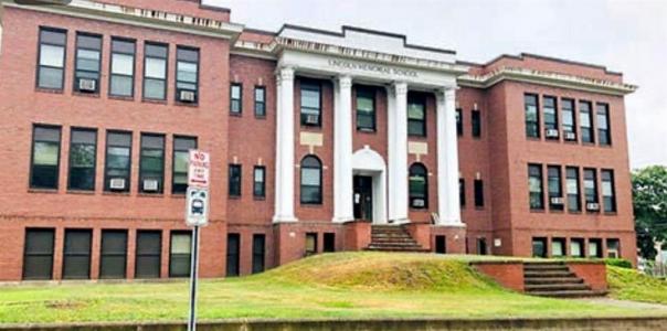 1624 Lonsdale Avenue 204/304, Lincoln, Rhode Island 02865, Estados Unidos