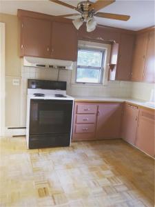 48 Youngs Avenue, West Warwick, Rhode Island 02893, Estados Unidos