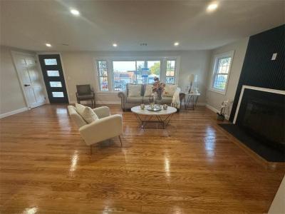 109 Kaufman Road, Tiverton, Rhode Island 02878, USA