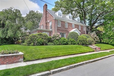 160 Slater Avenue, Providence, Rhode Island 02906, Estados Unidos