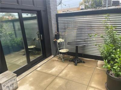 318 Lafayette Street, Pawtucket, Rhode Island 02860, USA