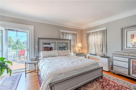 1291 Narragansett Boulevard 4, Cranston, רוד איילנד 02905, ארצות הברית של אמריקה