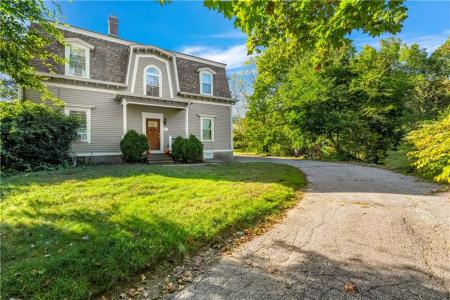 563 Putnam Pike, Smithfield, Rhode Island 02828, États-Unis