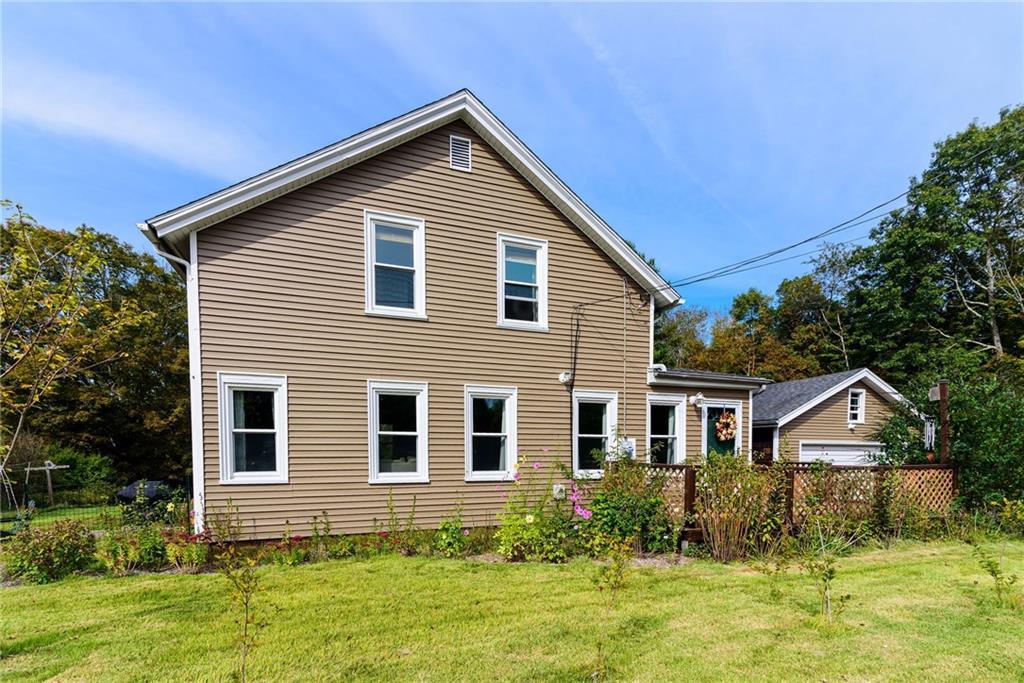 272 Spring Street, Hopkinton, Rhode Island 02873, États-Unis