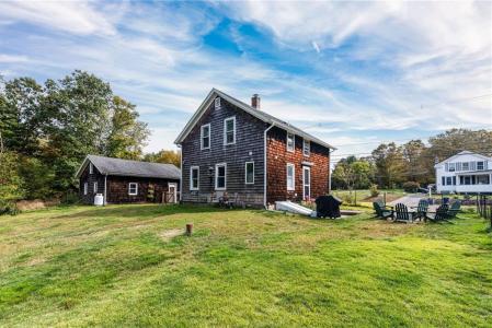 272 Spring Street, Hopkinton, Rhode Island 02873, États-Unis
