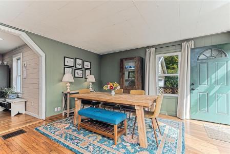 272 Spring Street, Hopkinton, Rhode Island 02873, États-Unis