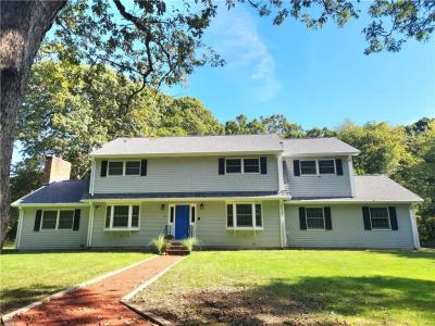 10 Columbia Lane, Jamestown, RI 02835, USA
