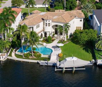 3111 NE 27th Ave, Lighthouse Point, Florida 33064
