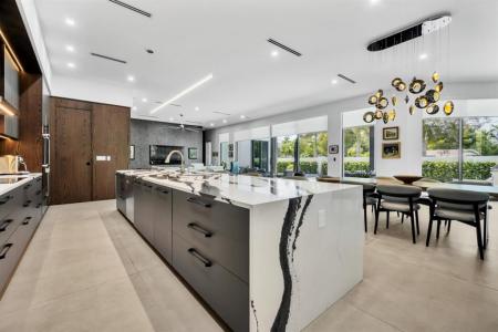 300 NE 21st Ct, Wilton Manors, Florida 33305