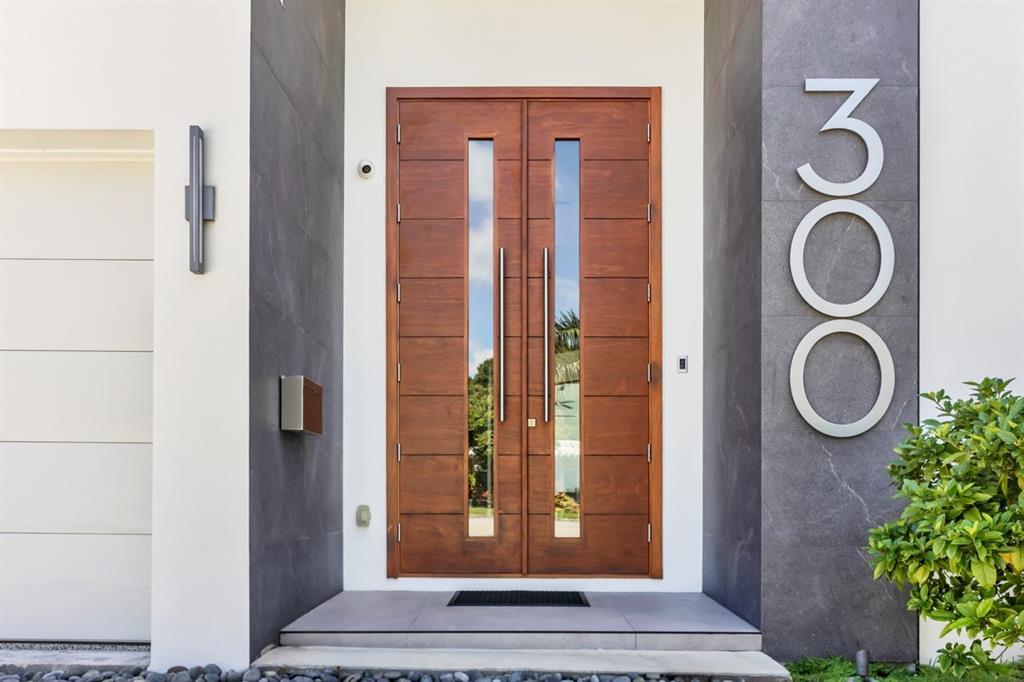 300 NE 21st Ct, Wilton Manors, Florida 33305
