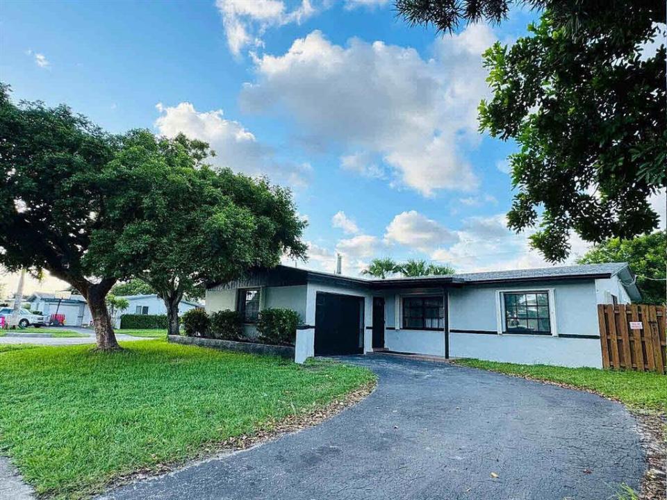 9171 NW 26th St, Sunrise, Florida 33322