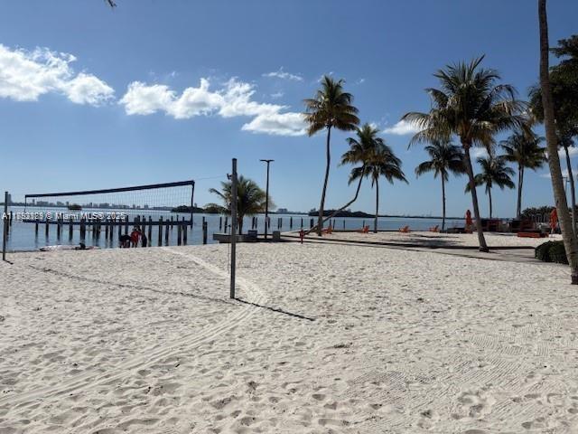 650 NE 64 G608, Miami, 佛羅里達州 33138, 美國