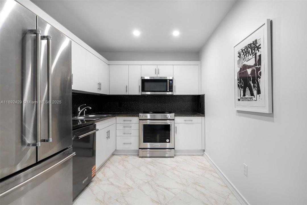 9 Island Ave 710, Miami Beach, Флорида 33139, Соединенные Штаты