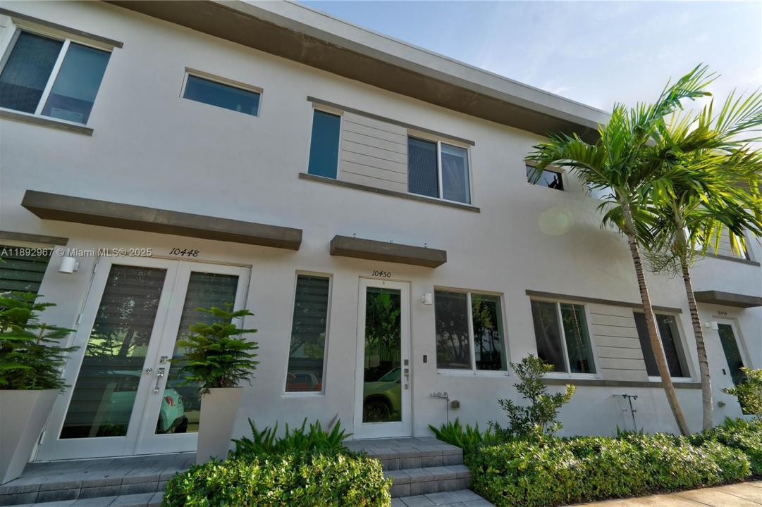 10450 NW 67th St, Doral, Flórida 33178, Estados Unidos