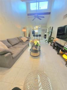 1757 NW 74th Ave 15, Plantation, Florida 33313, USA