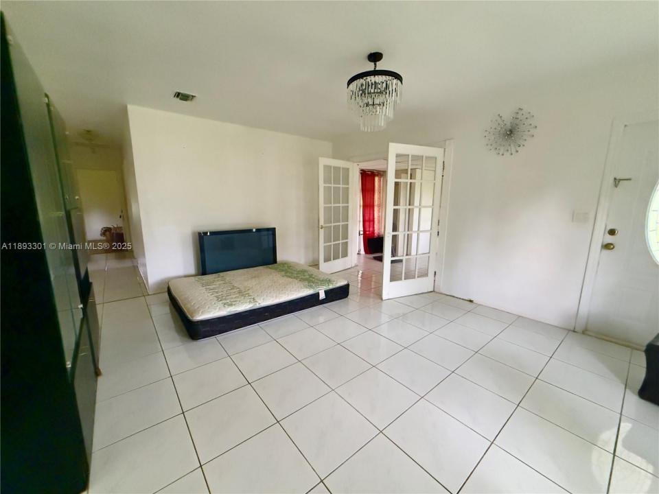 3411 NW 5th Ct, Lauderhill, Florida 33311
