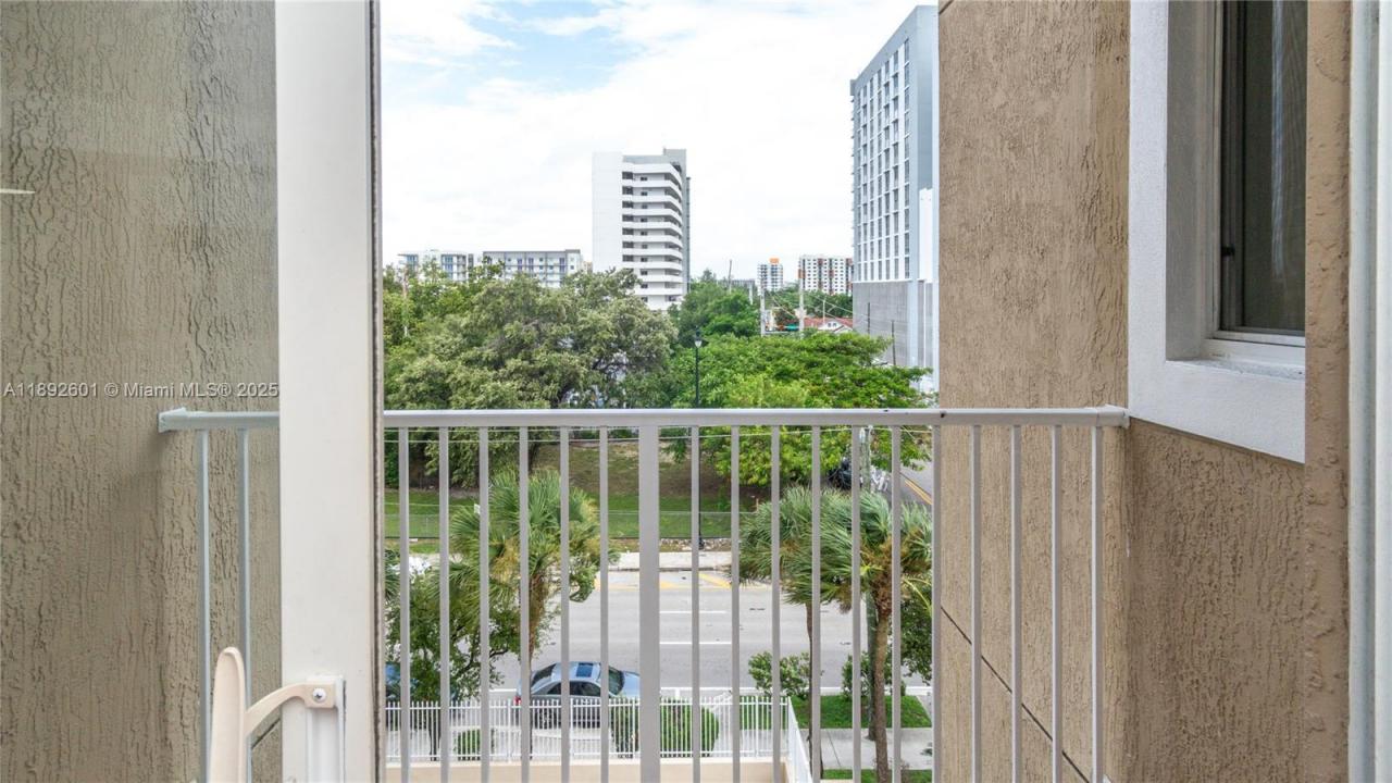 102 SW 6th Ave 401, Miami, Floride 33130, États-Unis