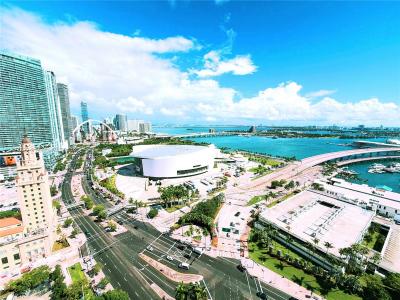 398 NE 5th St 2108, Miami, Florida 33132, USA