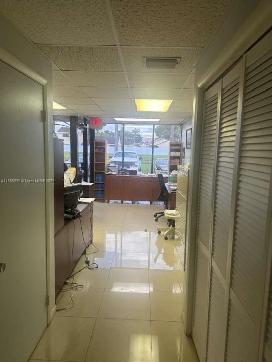 6187 NW 167th St H30, Hialeah, Florida 33015, Estados Unidos