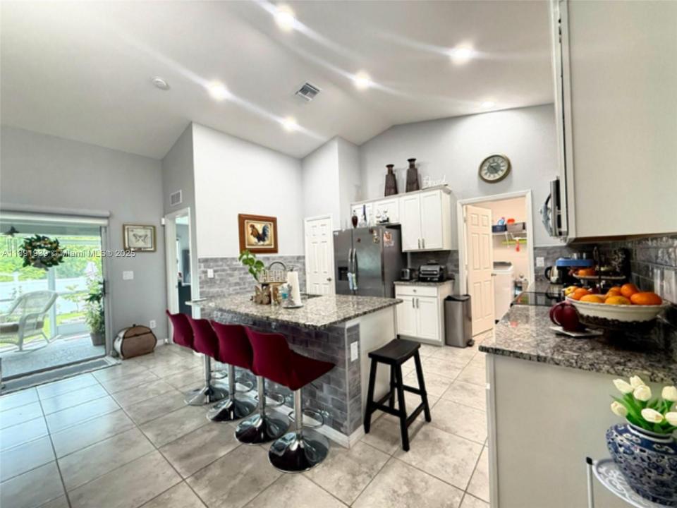 4157 NW 40th ave, Cape Coral, Florida 33993, HOA KỲ