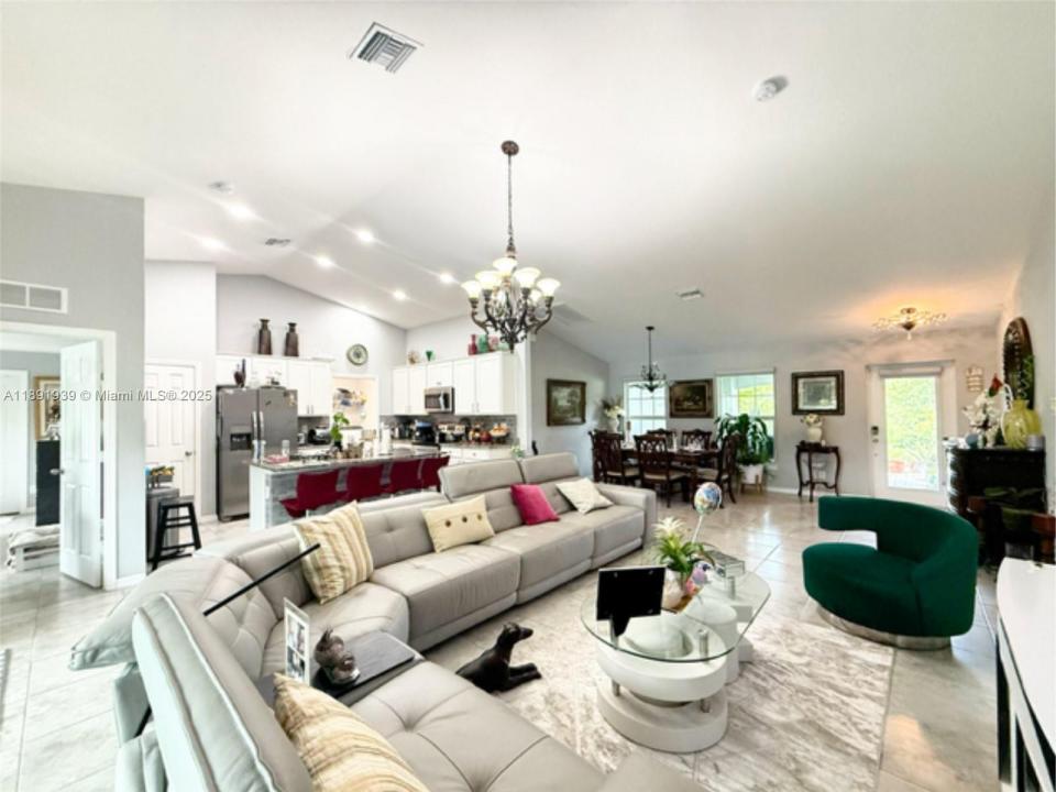 4157 NW 40th ave, Cape Coral, Florida 33993, HOA KỲ