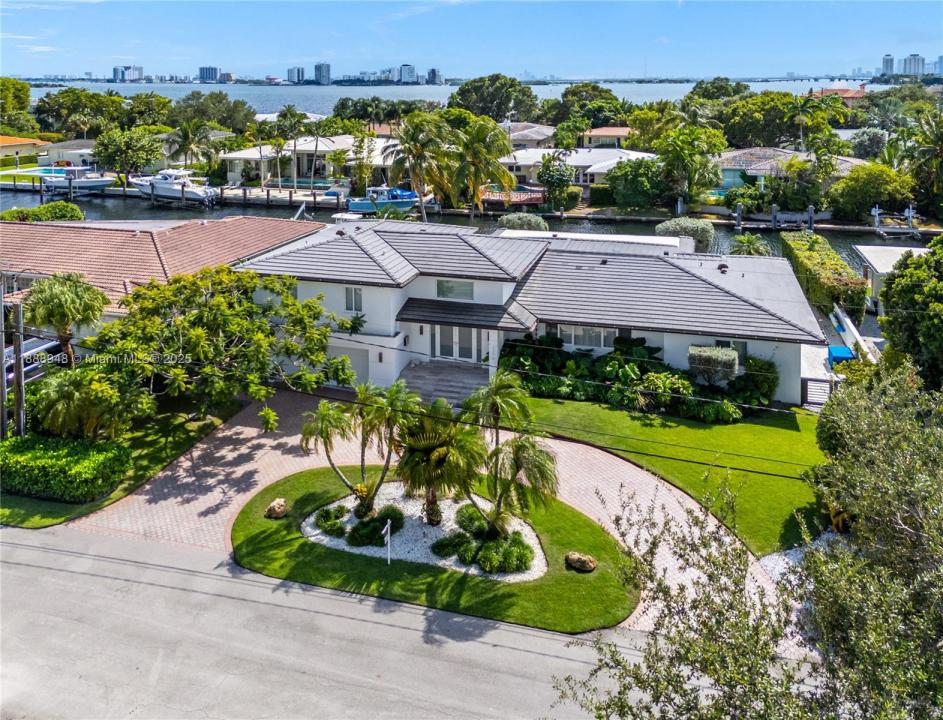 1370 NE 103rd St, Miami Shores, 佛罗里达州 33138, 美国