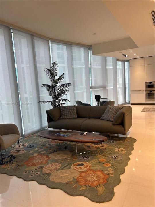 Miami, Floryda 33131, USA