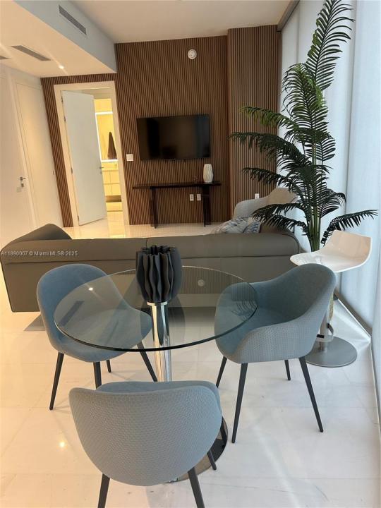 Miami, Floryda 33131, USA