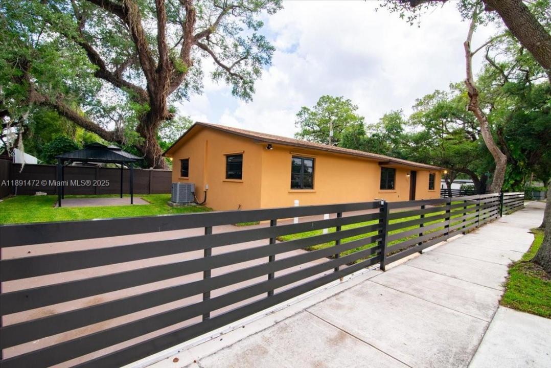 17001 NW 28th Ave, Miami Gardens, 플로리다 33056, 미국