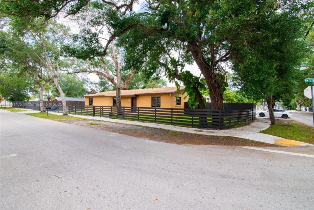 17001 NW 28th Ave, Miami Gardens, 플로리다 33056, 미국