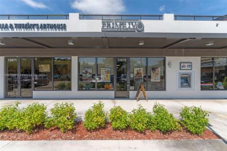 12673 S Dixie Hwy, Pinecrest, Floryda 33156, USA