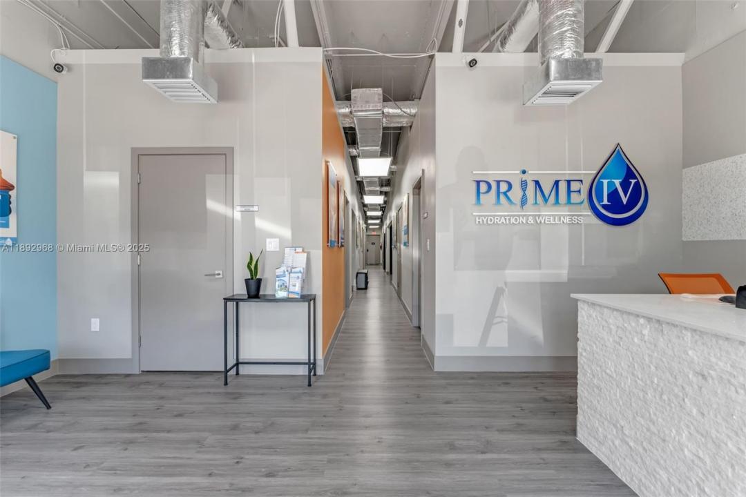 12673 S Dixie Hwy, Pinecrest, Floryda 33156, USA