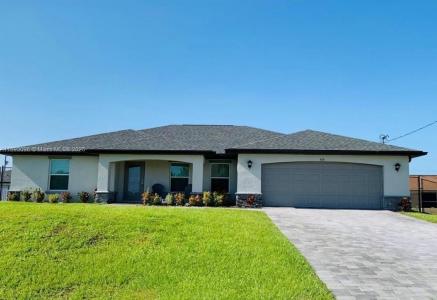 414 NW 23rd Ter, Cape Coral, Florida 33993, USA