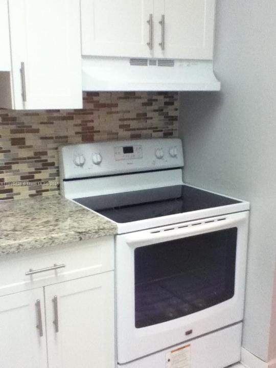 4920 NW 79th Ave 307, Doral, Flórida 33166, Estados Unidos