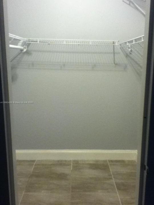 4920 NW 79th Ave 307, Doral, Flórida 33166, Estados Unidos