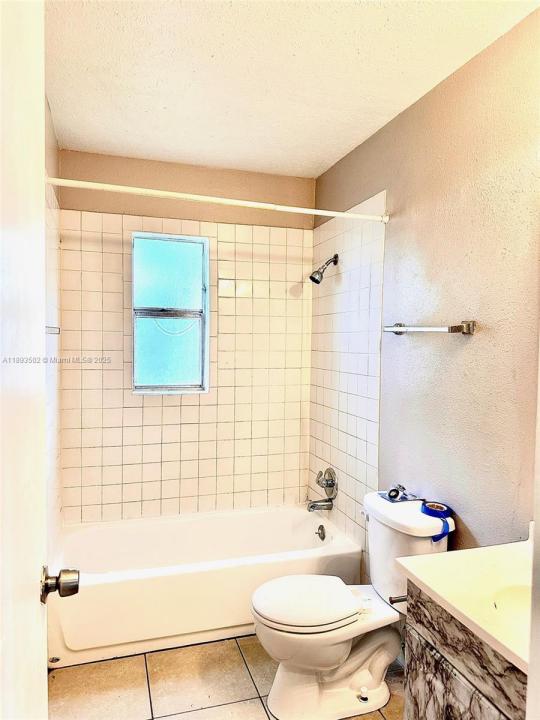 1724 CHESTNUT ST A, Tampa, Florida 33607