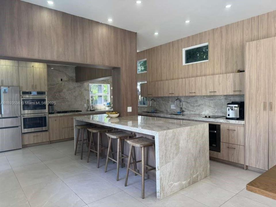 1333 Monroe St, Hollywood, Floride 33019, États-Unis