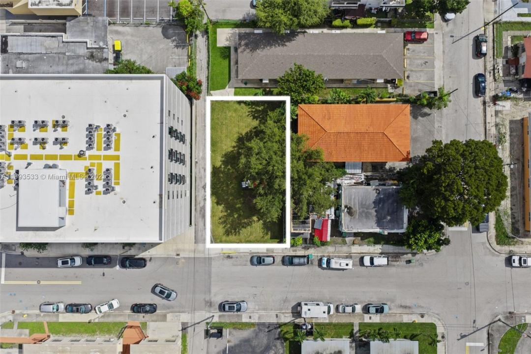 129 SW 21st Ave, Miami, Florida 33135, Stati Uniti
