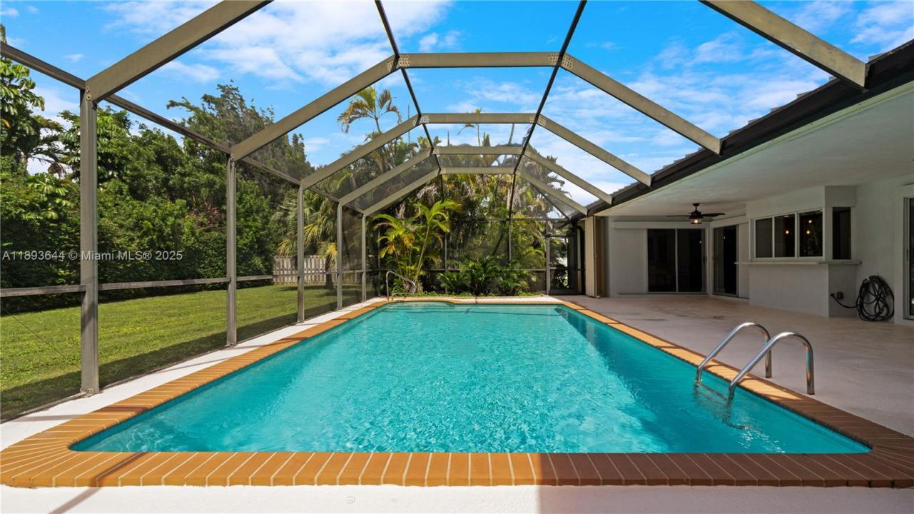 14590 SW 81st Ave, Palmetto Bay, Florida 33158, Estados Unidos