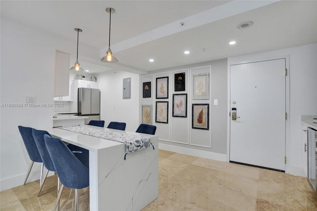 5225 Collins Ave 1411, Miami Beach, Флорида 33140, Соединенные Штаты