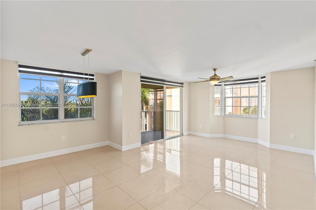 19655 E Country Club Dr 6501, Aventura, Flórida 33180, Estados Unidos