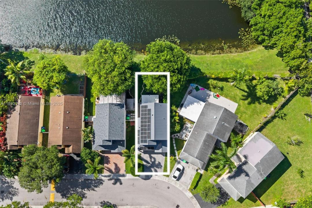 139 SW 159th Way, Sunrise, فلوريدا 33326, الولايات المتحدة