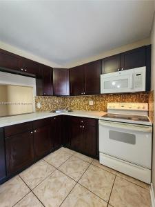 6020 NW 64th Ave 307, Tamarac, Florida 33319, USA