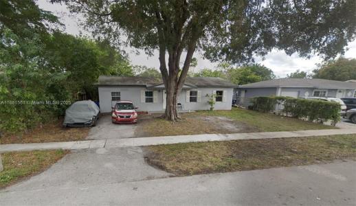 325 SW 80th Ter, North Lauderdale, フロリダ 33068, アメリカ合衆国