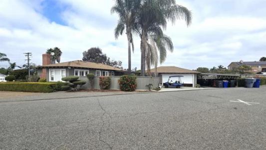 Hill Dr, Vista, カリフォルニア 92083, アメリカ合衆国