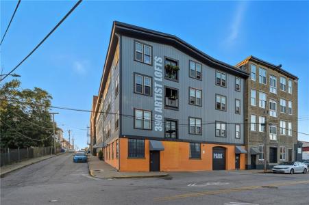 396 Roosevelt Avenue, Central Falls, Rhode Island 02863, Estados Unidos