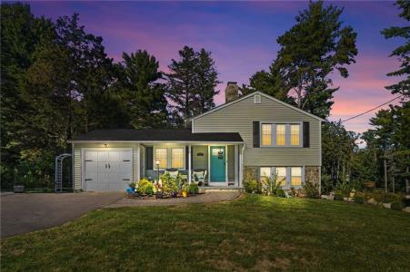181 Highland Avenue, Warwick, RI 02886, USA