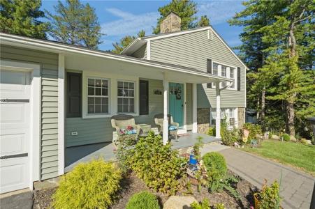 181 Highland Avenue, Warwick, Rhode Island 02886, USA