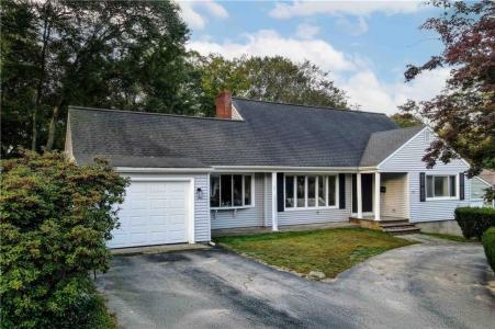 18 Doyle Drive, North Providence, Rhode Island 02911, Estados Unidos